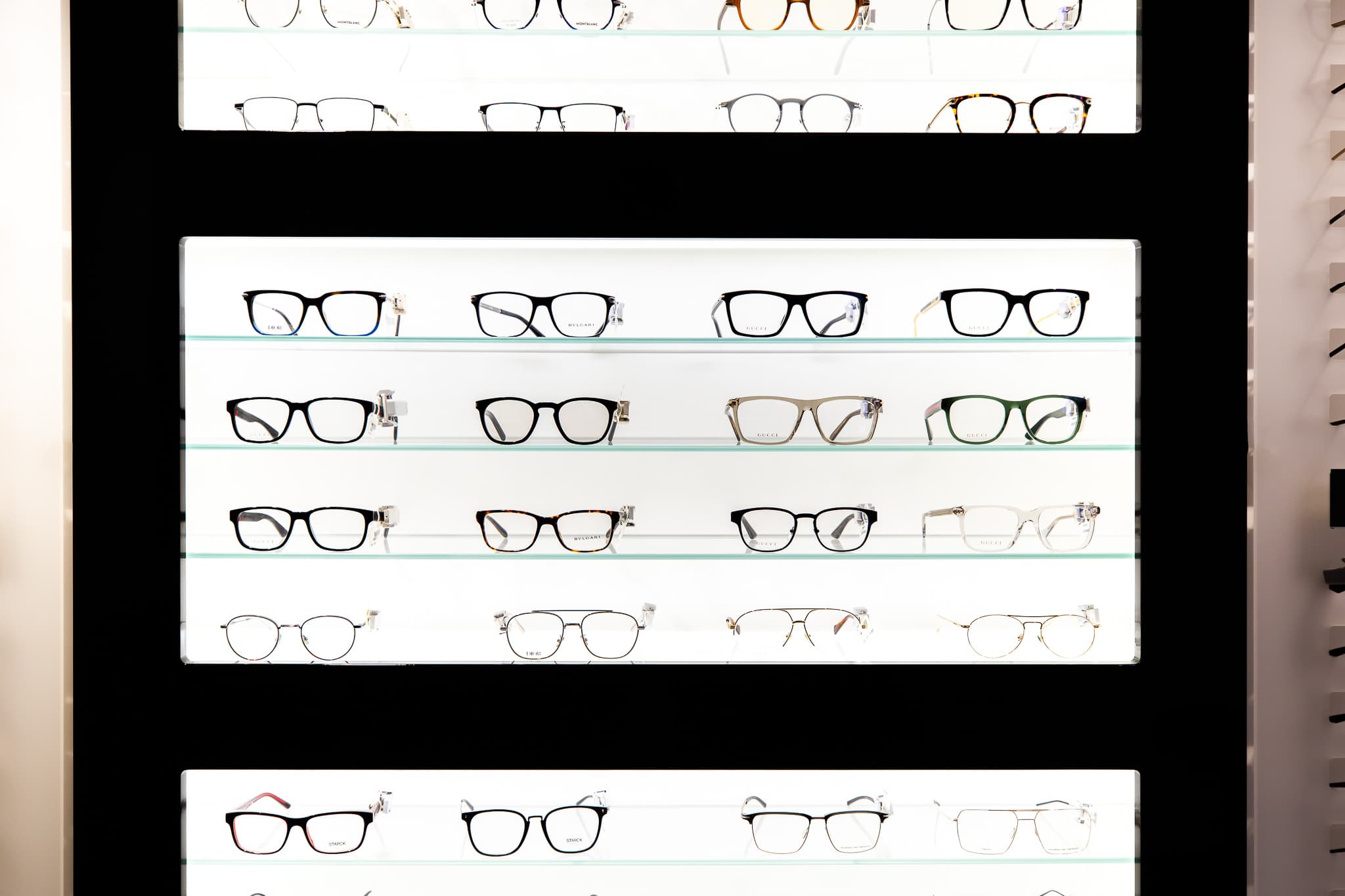 Opsins optics Mons storeshelf image